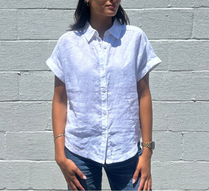 Elliot Lauren - Short Sleeve Button Up Top in White
