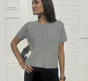 Drew - Eloise Short Sleeve Cable Knit Sweater with Pearls in Light Grey