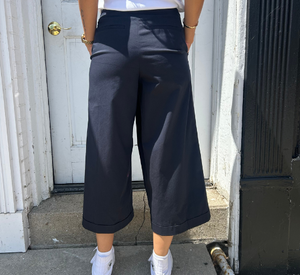 Peter O. Mahler - Cotton Stretch Crossover Crop Pants in Black Navy