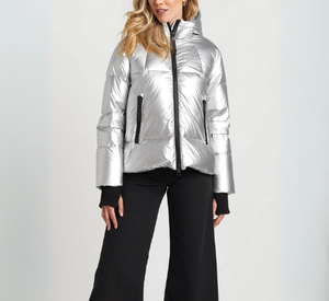 Adroit Atelier - Pacific Short Puffer in Silver