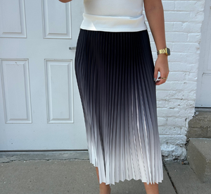 Alquema - Boxy Ombre Accordion Skirt in Charcoal Grey