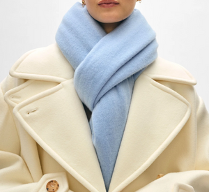 White + Warren - Cashmere Travel Wrap in Icy Blue