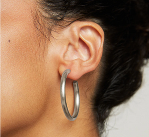 Dean Davidson Design - Dune Large Hoops in Silver