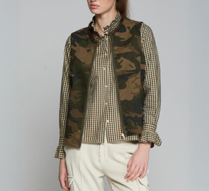 Vilagallo - Zip Reversible Camo Vest in Green