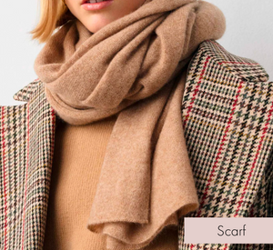 White + Warren - Cashmere Scarf in Camel Heather