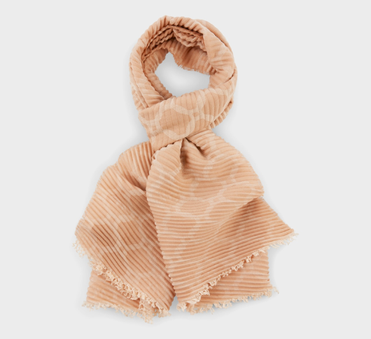 
            
                Load image into Gallery viewer, Marc Cain - Pleated Scarf in Dark Cream
            
        