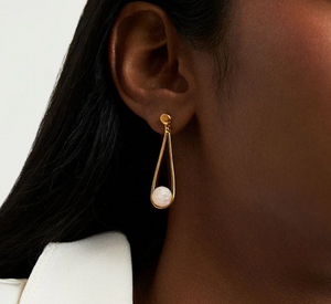 Dean Davidson Design - Mini Ipanema Small Long Drop Earrings in Moonstone and Gold