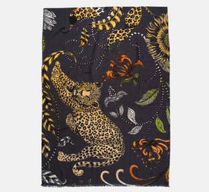 Echo - Big Stretch Leopard in Black