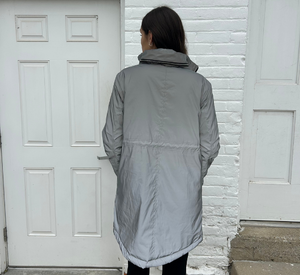 Nikki Jones - Reflective Anorak Jacket with Quilted Lining in Silver