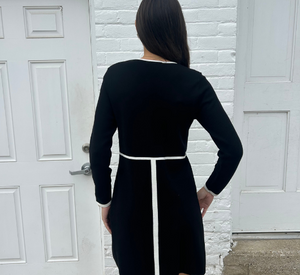 Atelier - Long Sleeve Knit Dress with Front Pockets in Black and White