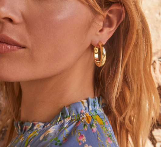 
            
                Load image into Gallery viewer, Gorjana - Shawn Statement Hoops
            
        