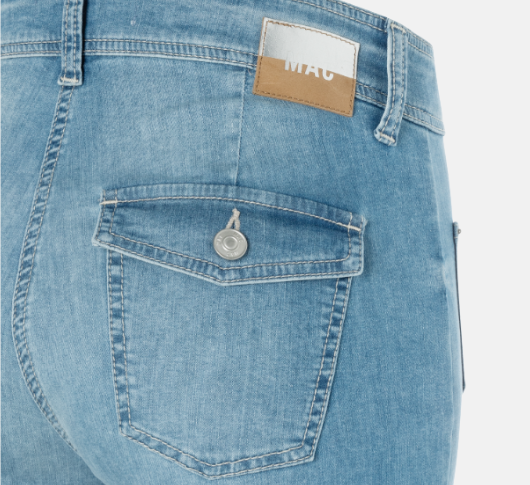 Mac Jeans - Jamie Cropped Lightweight Jeans in Blue High-Low Wash