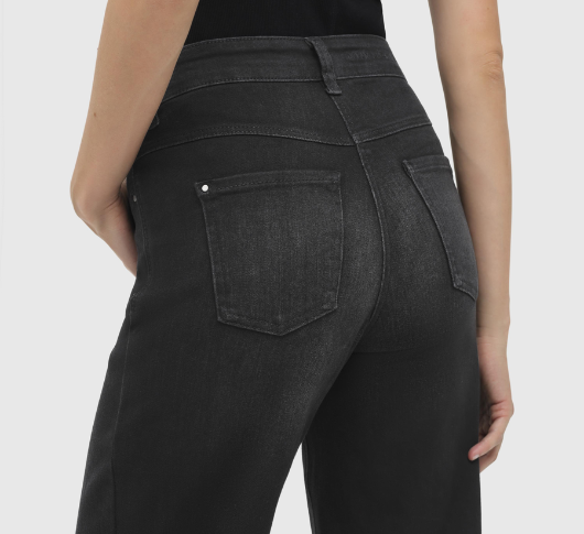 MAC - Dream Wide Authentic Jeans in Black