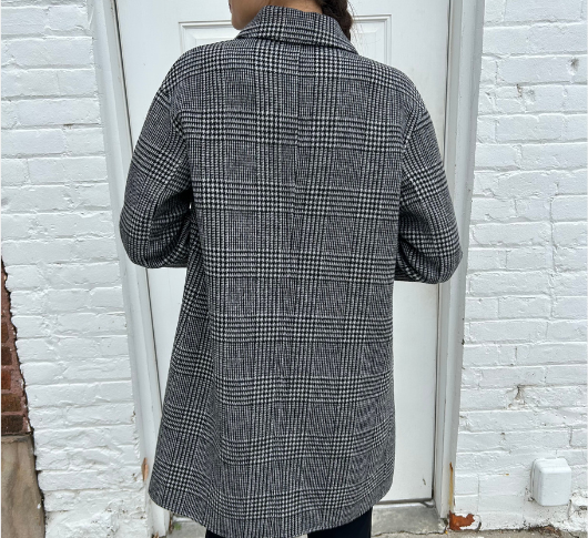 Elliott Lauren - Plaid Reversible Double-Faced Coat in Black and White