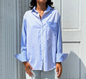 Theo - Echo Oversized Striped Button-Up Top in Sky Blue
