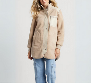 Adroit Atelier - Audrey Faux Shearling Coat with Vegan Leather Trim in Oak and Tan