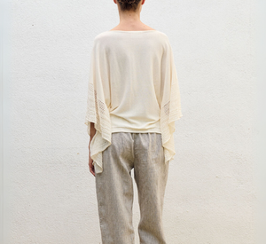 SITA MURT - Seamless Knitted Cape in Ecru