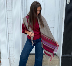 REPEAT Cashmere - Square Cashmere Scarf With Stripes And Fringes