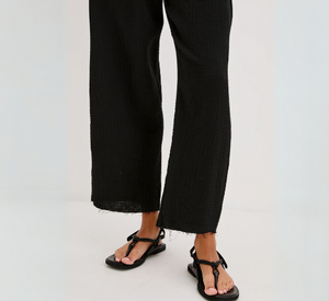 RAILS - Leon Gauze Crop Pant in Black