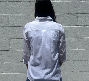 Elliot Lauren – Button-Up Top with Embroidery in White