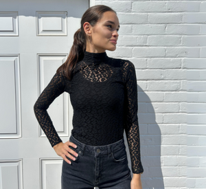 Suncoo - Lorena Mesh and Applique Long Sleeve Turtle Neck in Black