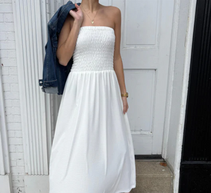 Iris - Ruched Sleeveless Dress in Ivory