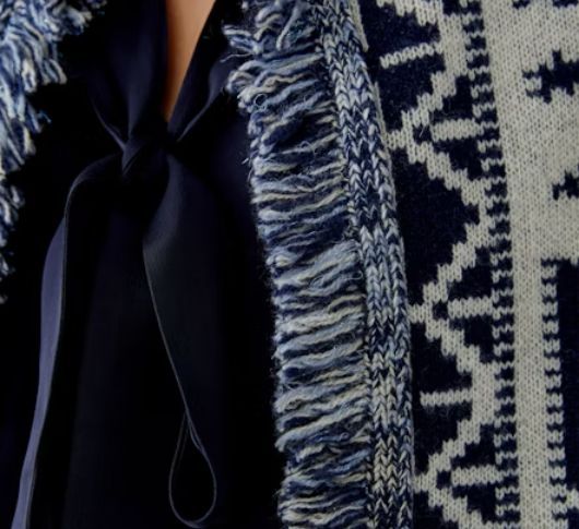 Oui - Fringe Cardigan Sweater in Dark Blue and White