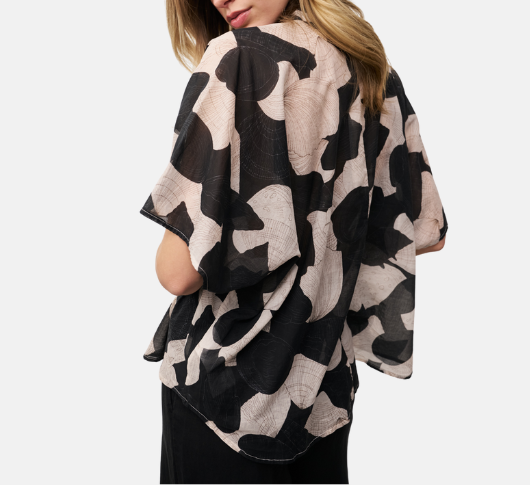 0039 Italy - Daisy Pattern Blouse with Ruffle Front in Black and Cream