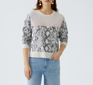 Oui - Snake Print with Mesh Crew Neck Top in White and Black
