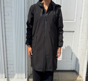 NIKKI JONES - Long Lightweight Raincoat with Hood in Black