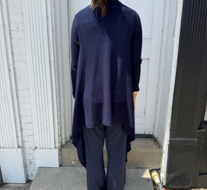 CORTLAND PARK - Cashmere Long Sleeve Wrap in Navy