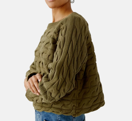 Oui - Cropped Cable Crewneck Sweater in Burnt Olive