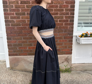 Veronica Beard - Short Sleeve Puffed Sleeve Crop Top with Elastic Band in Navy