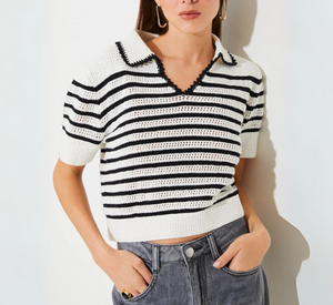 SUNCOO - Cropped Stripe Blouse in Black and White