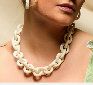 PONO - Round Link Necklace in Latte