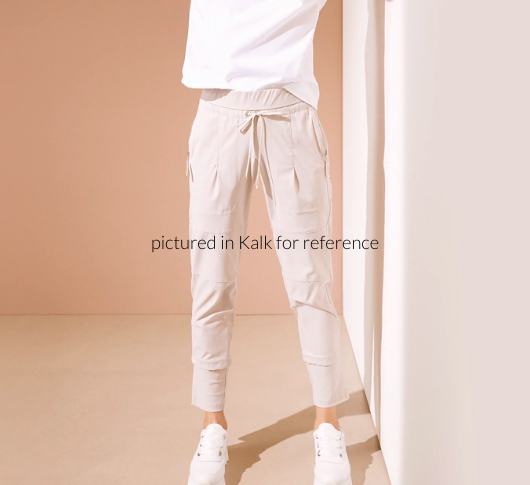 
            
                Load image into Gallery viewer, Raffaello Rossi - Candy Jog Pant in White
            
        
