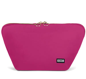 Kusshi - Vacationer Makeup Bag in Pink/Teal